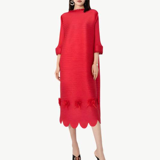 YUREINE Versa Bloom Appliqué Midi Dress