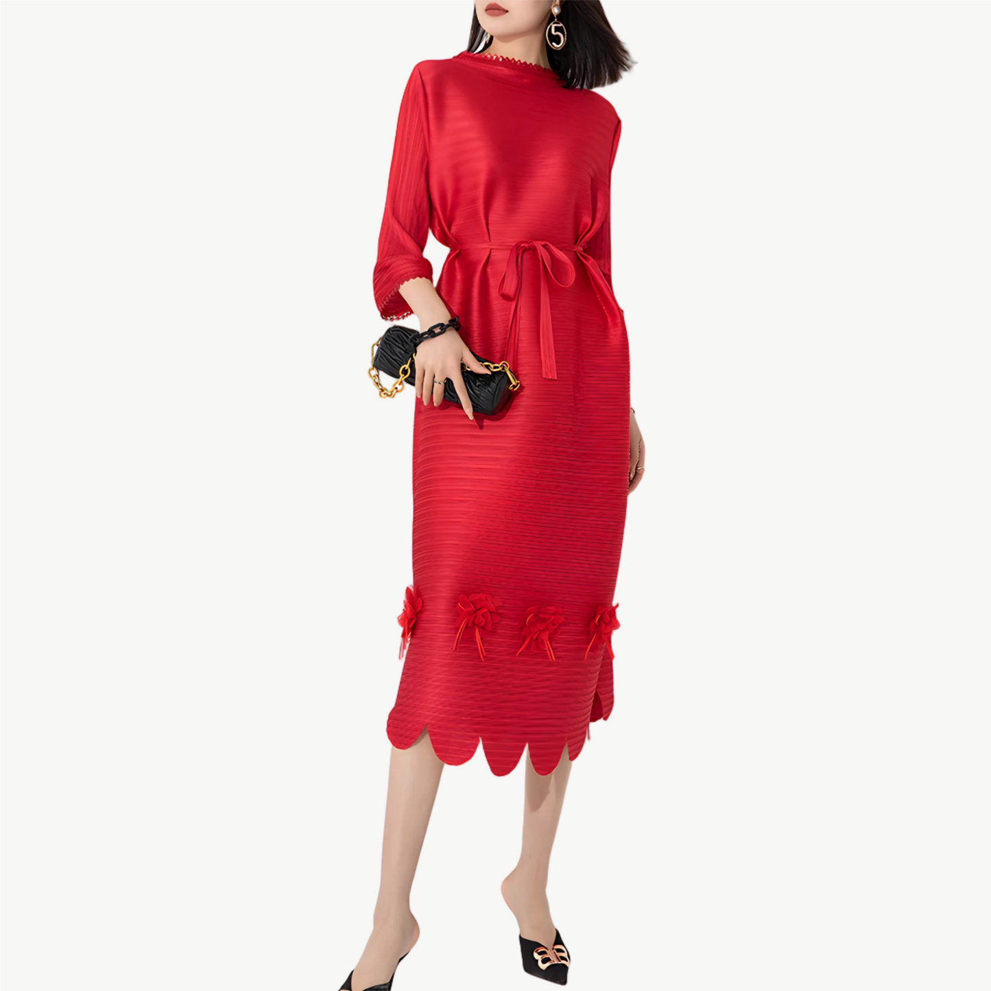 YUREINE Versa Bloom Appliqué Midi Dress