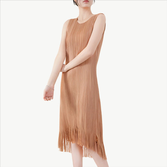 YUREINE Versa Dress Delicate Pleats with Fringe Charm