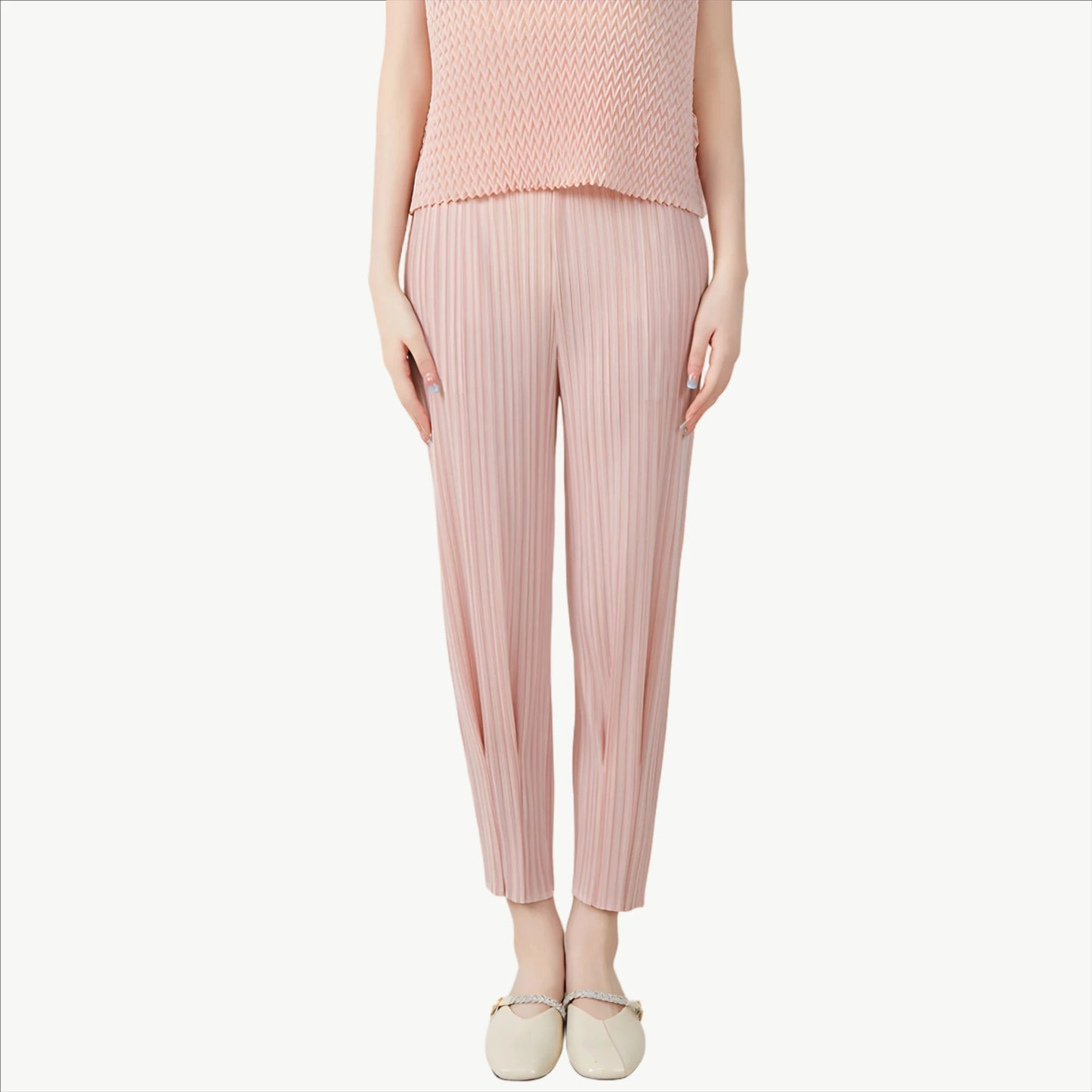 YUREINE Versa Trousers Effortless Pleats with Modern Comfort