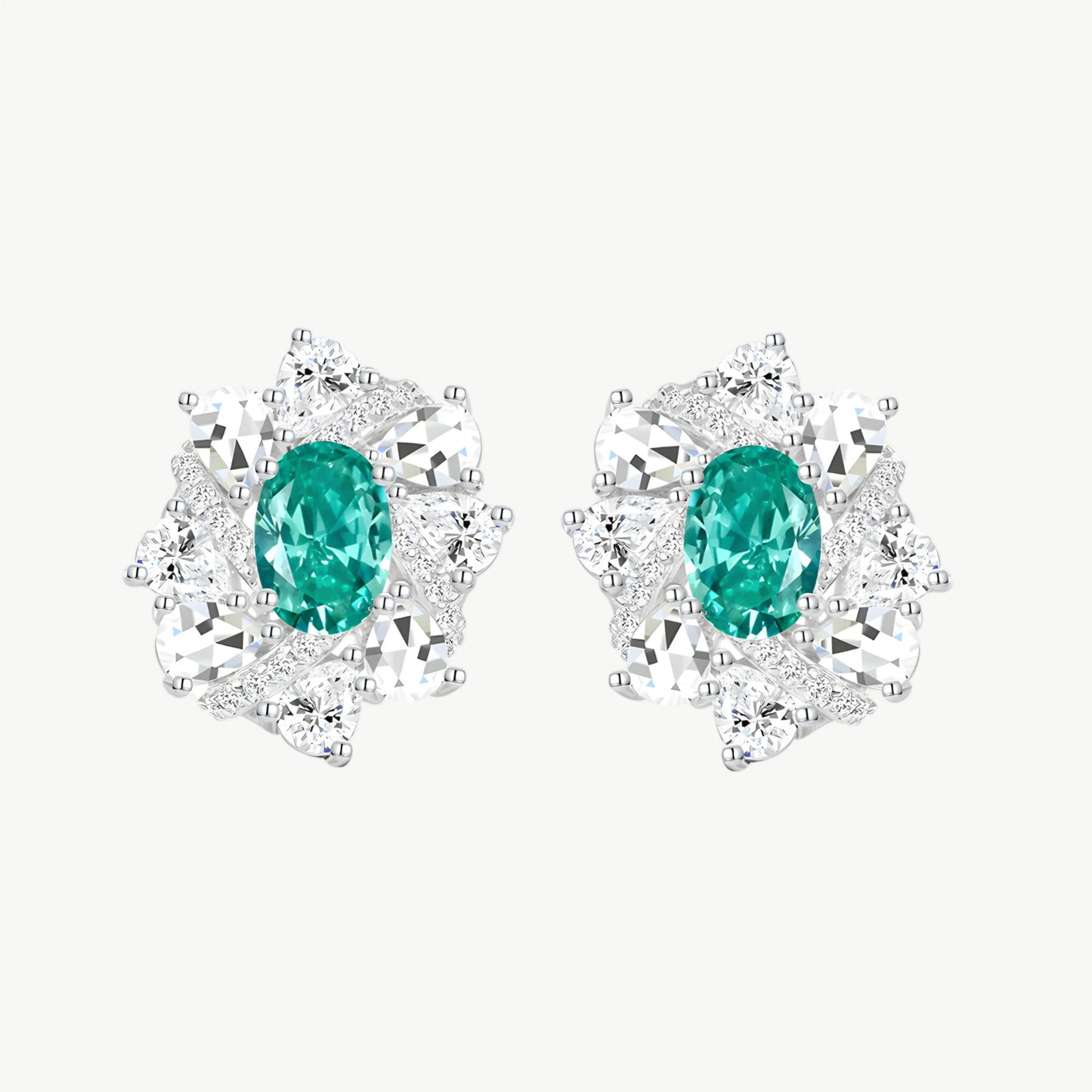 YUREINE Éclat Cluster Stud Earrings
