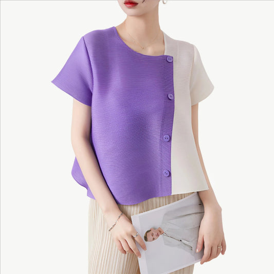 YUREINE Versa Pleated Color-Block Top
