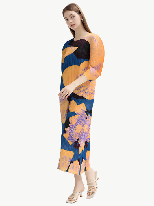 YUREINE Versa Pleated Abstract Midi Dress
