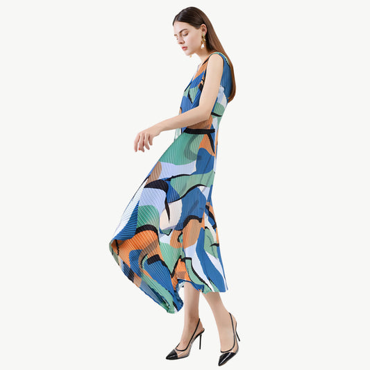 YUREINE Versa Abstract Pleated Midi Dress