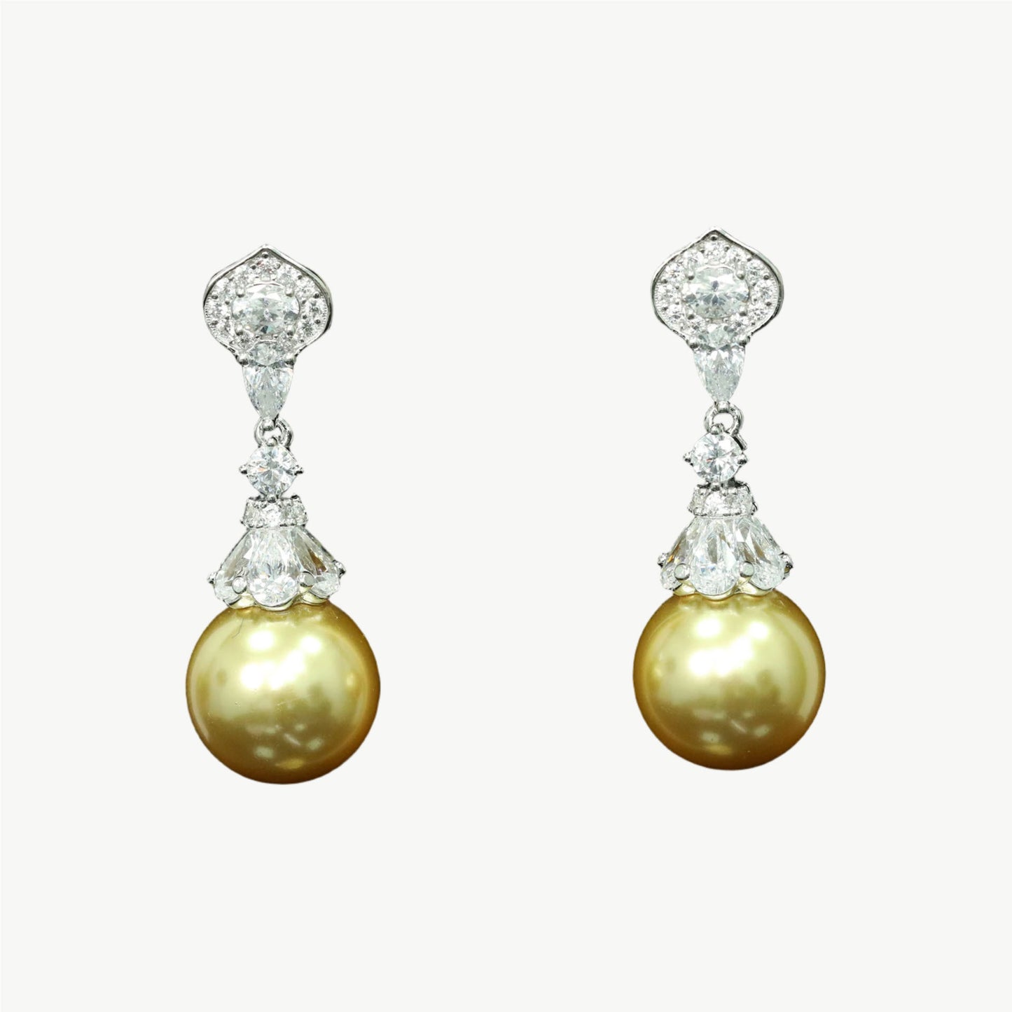 Lumière Éclat Golden Pearl HC sim Diamond Drops