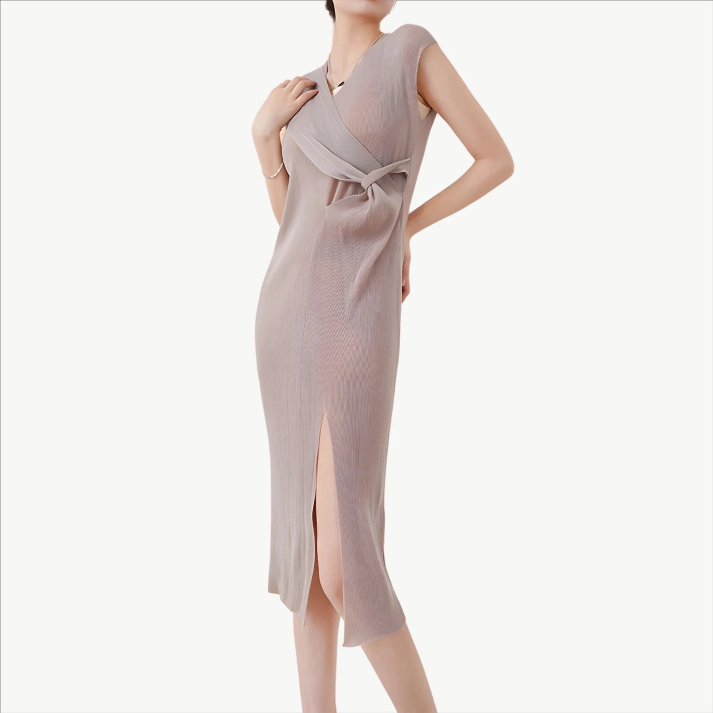 YUREINE Versa Kleid Schlanke und moderne Eleganz