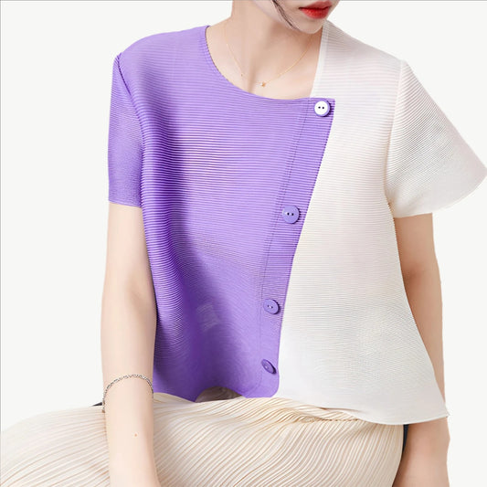YUREINE Versa Pleated Color-Block Top