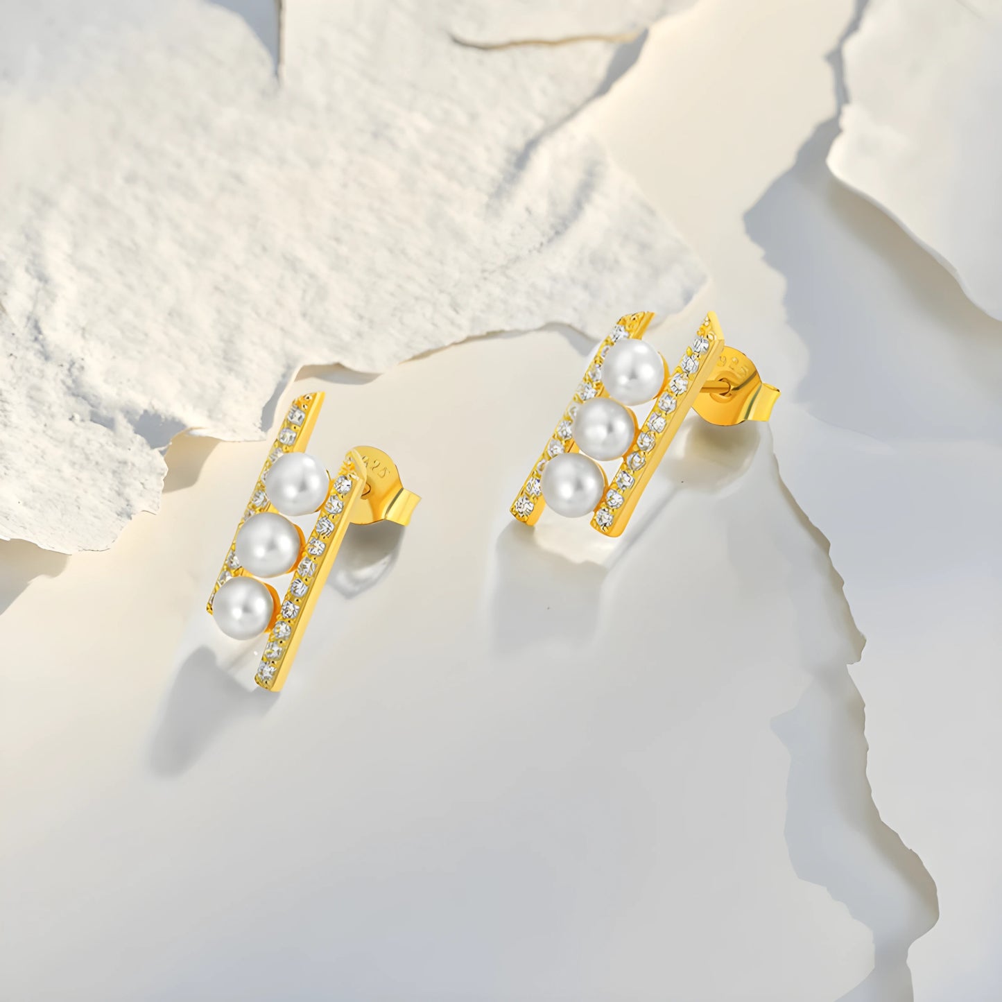 YUREINE Éclat Moderne Süßwasserperlen- und Zirkonia-Ohrstecker