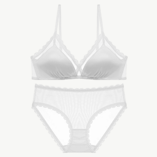 YUREINE Luxe White Lace Elegance