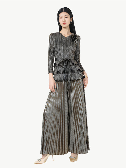 YUREINE Versa Metallic Pleated Two-Piece Set